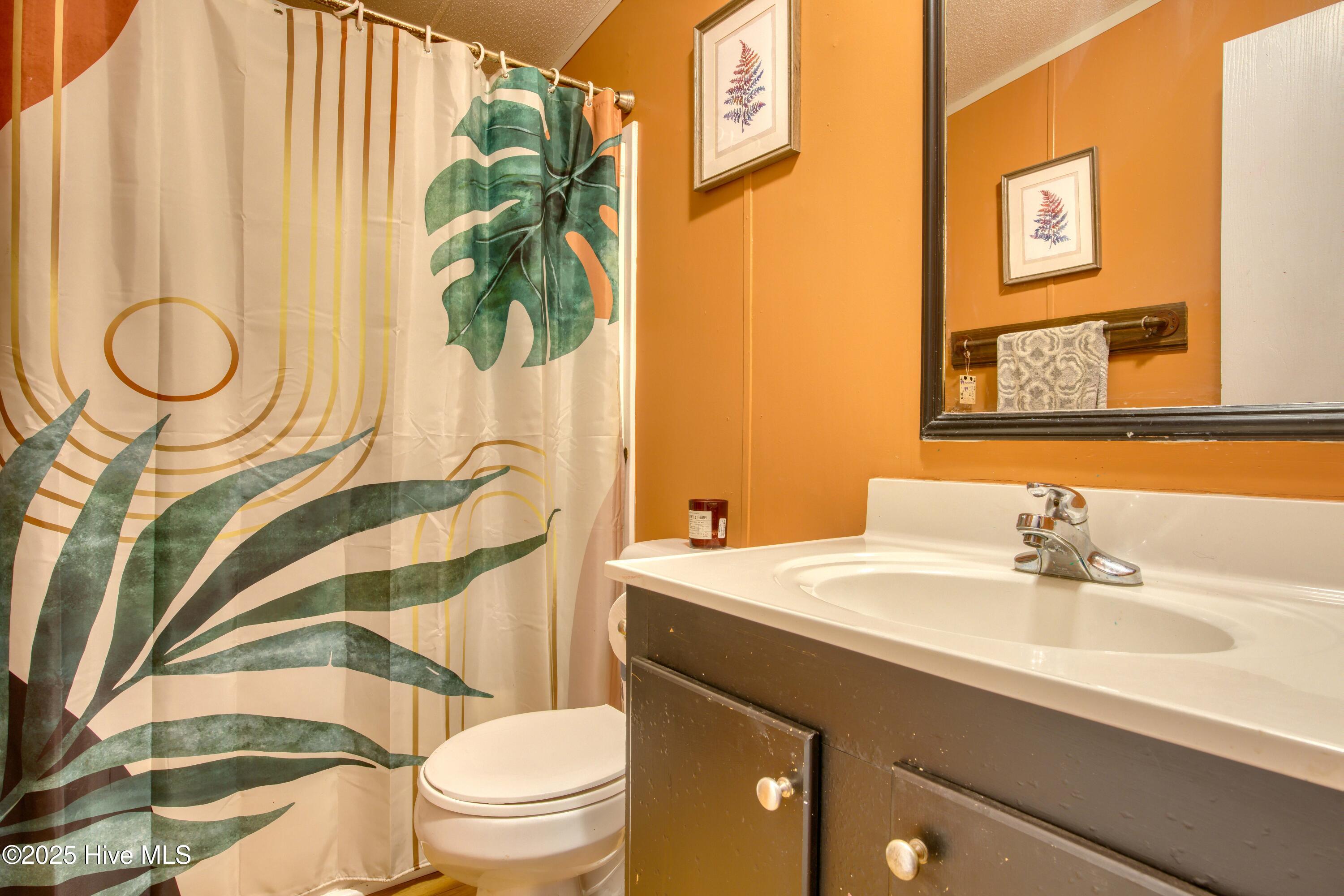 152 Whaley Field Road Jacksonville, NC 28546 - Photo 23 of 56 152 Whaley Field Rd - Interiors - Edited