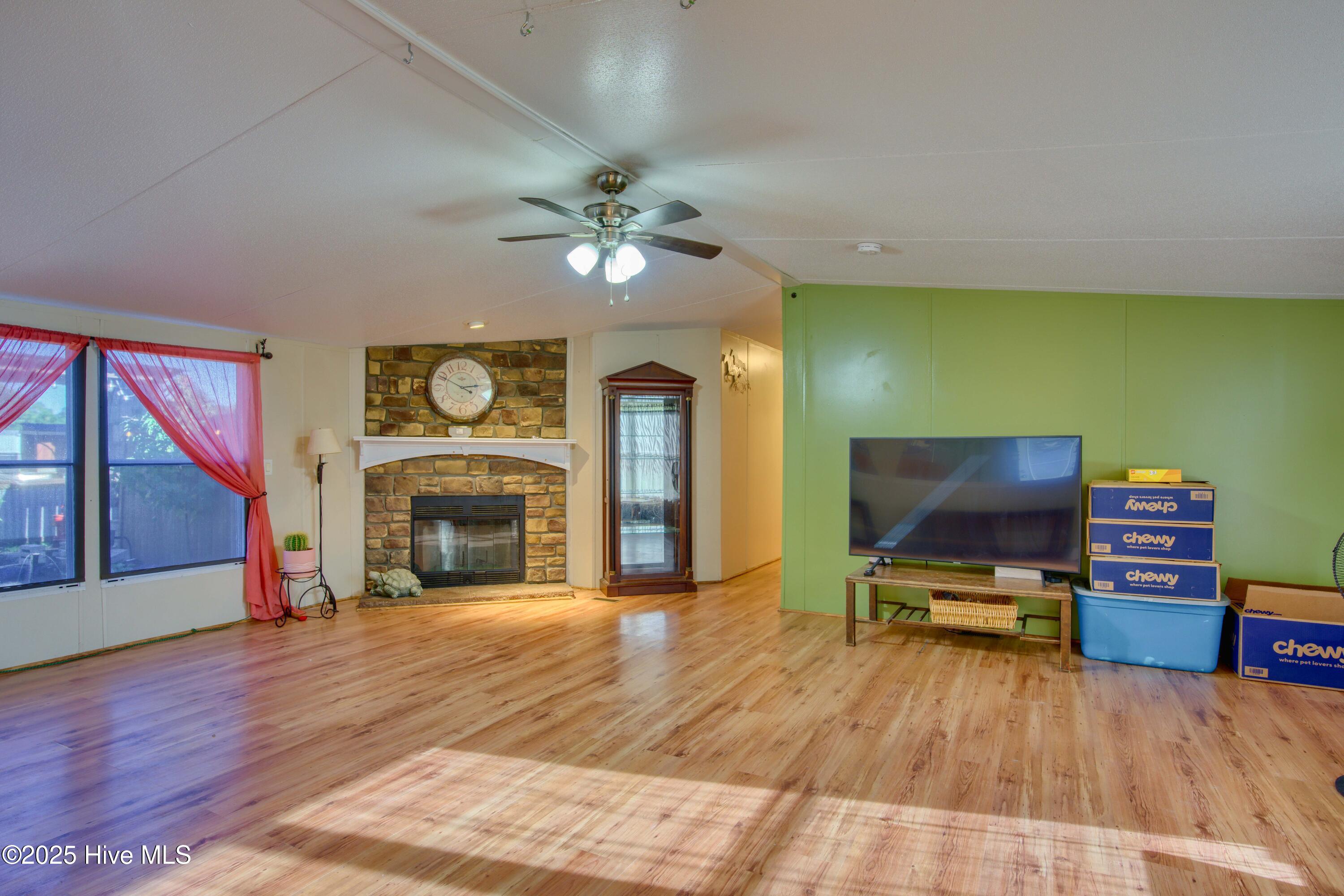 152 Whaley Field Road Jacksonville, NC 28546 - Photo 8 of 56 152 Whaley Field Rd - Interiors - Edited