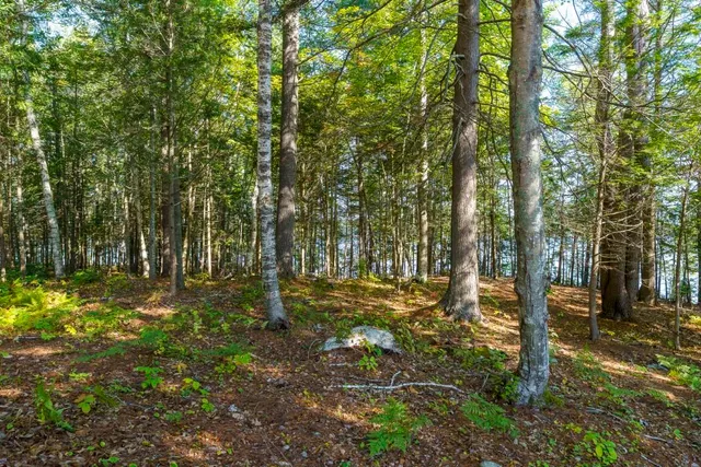 $269,000 | 48 U.S. Rte 1, Edgecomb, ME 04556
