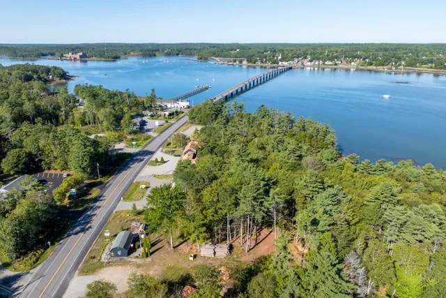 $269,000 | 48 U.S. Rte 1, Edgecomb, ME 04556