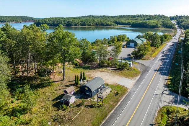 $269,000 | 48 U.S. Rte 1, Edgecomb, ME 04556