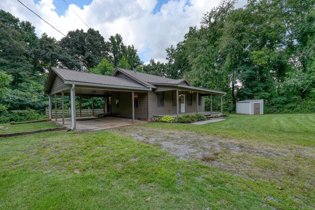 723 Bugscuffle Road Hiawassee, GA 30546 - Photo 4 of 35 Gallery Image 4
