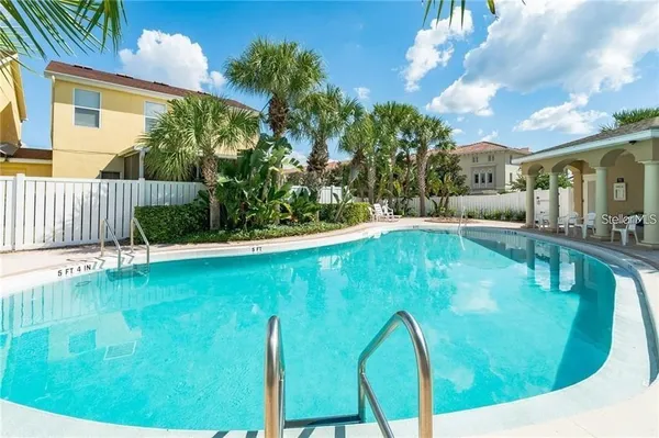 $3,500 | 10217 Dolce Vista Drive Northeast, St. Petersburg, FL 33702