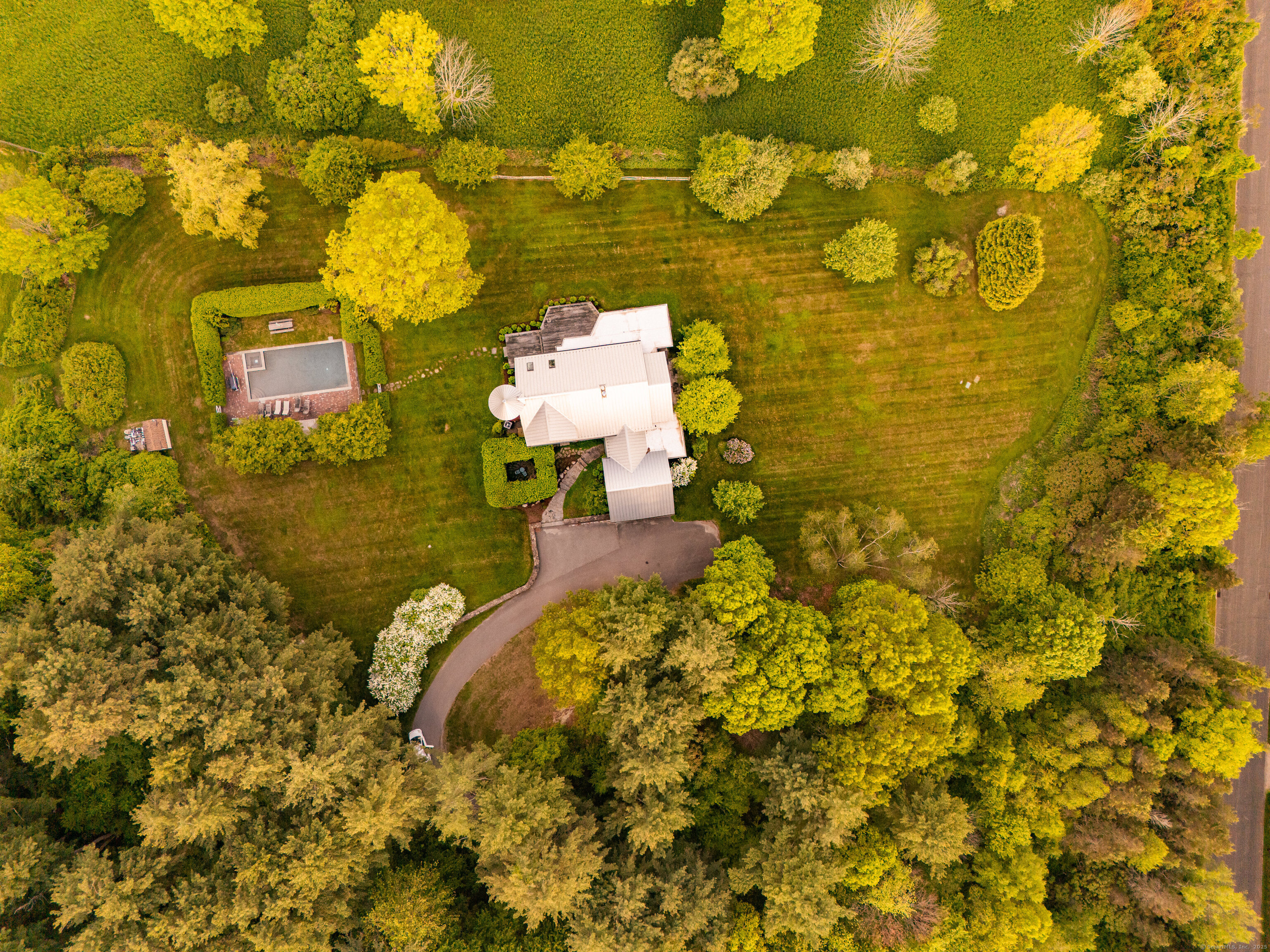 187 Old Mt Tom Road Litchfield, CT 06750 - Photo 35 of 40