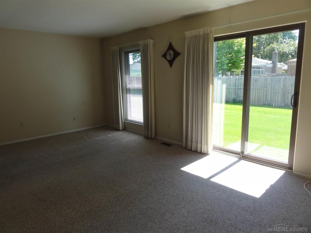 14446 East 14 Mile Road Warren, MI 48088 - Photo 14 of 30 50054024-16.JPG