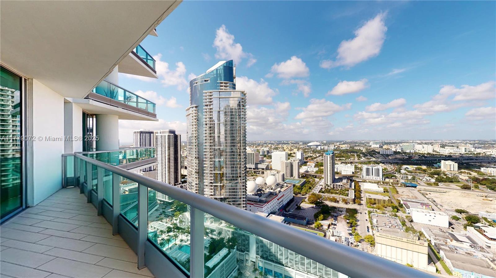 900 Biscayne Boulevard, Unit 4312 Miami, FL 33132 - Photo 7 of 36 a view of a balcony with city view