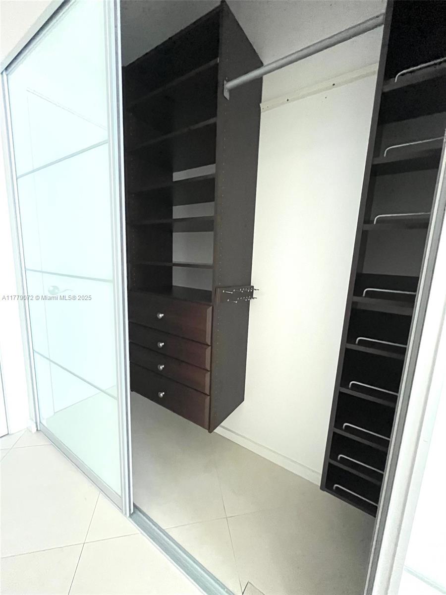 900 Biscayne Boulevard, Unit 4312 Miami, FL 33132 - Photo 10 of 36 a view of walk in closet