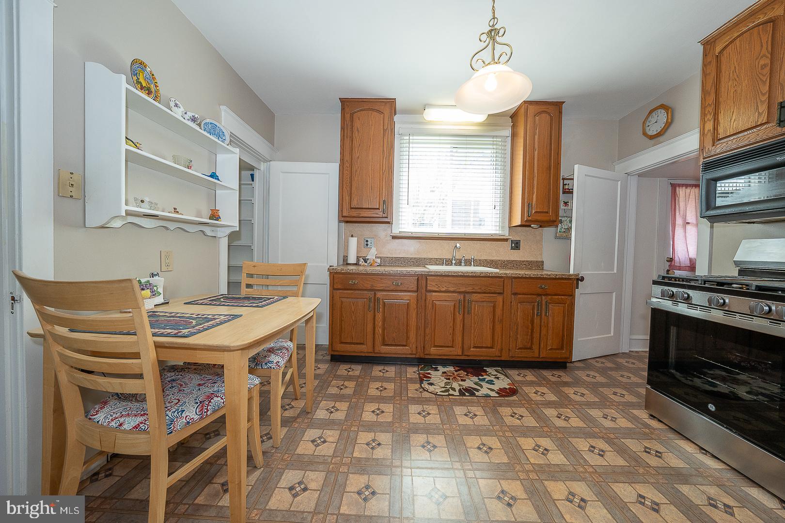 470 Gainsboro Road Drexel Hill, PA 19026 - Photo 22 of 60