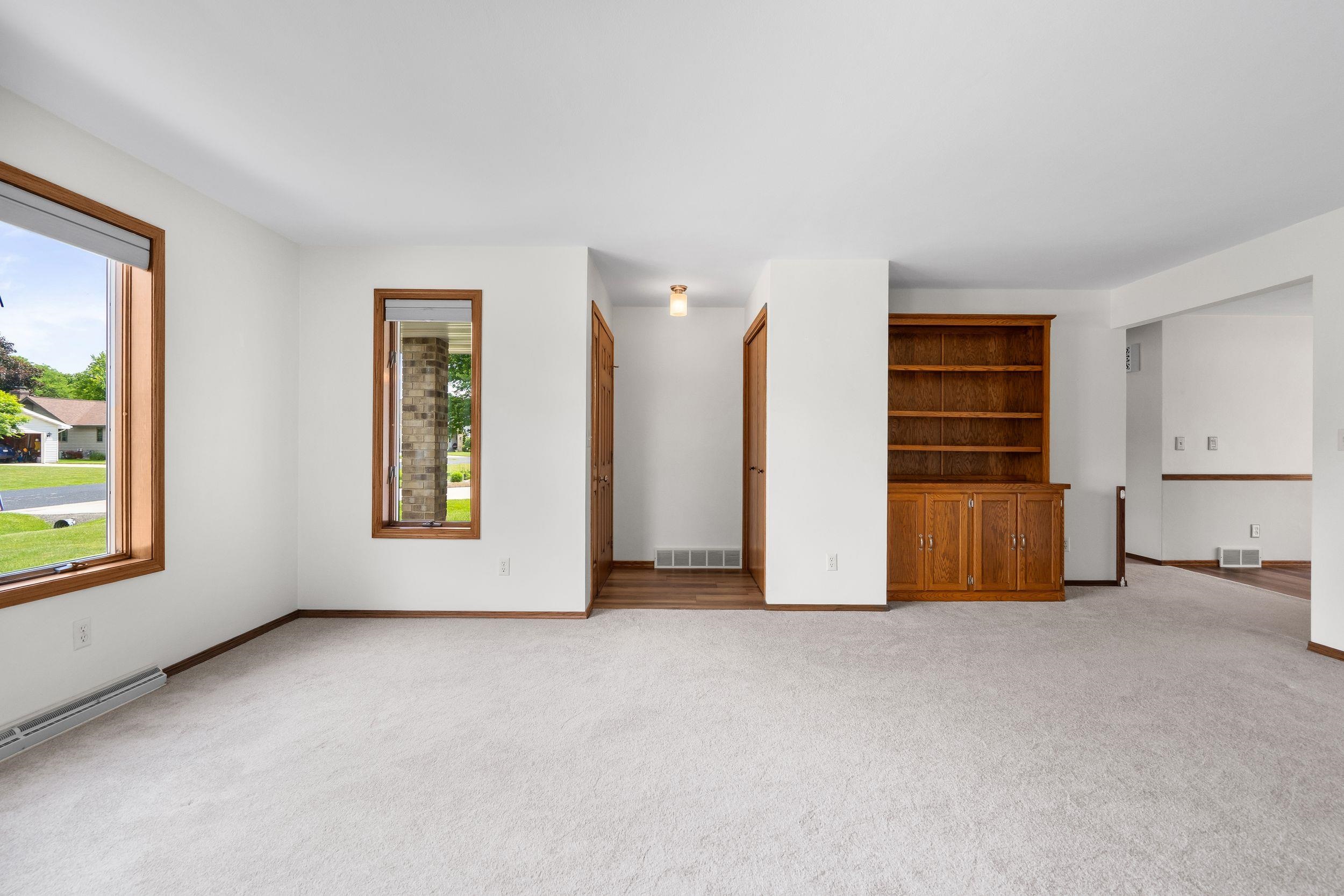 2615 West Sunnyview Circle Appleton, WI 54914 - Photo 20 of 44