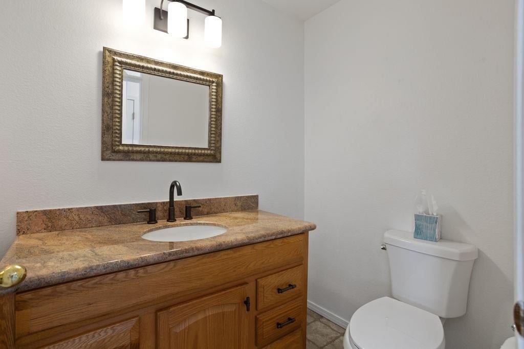 8664 Blackwell Road Central Point, OR 97502 - Photo 17 of 35 Additional Photo