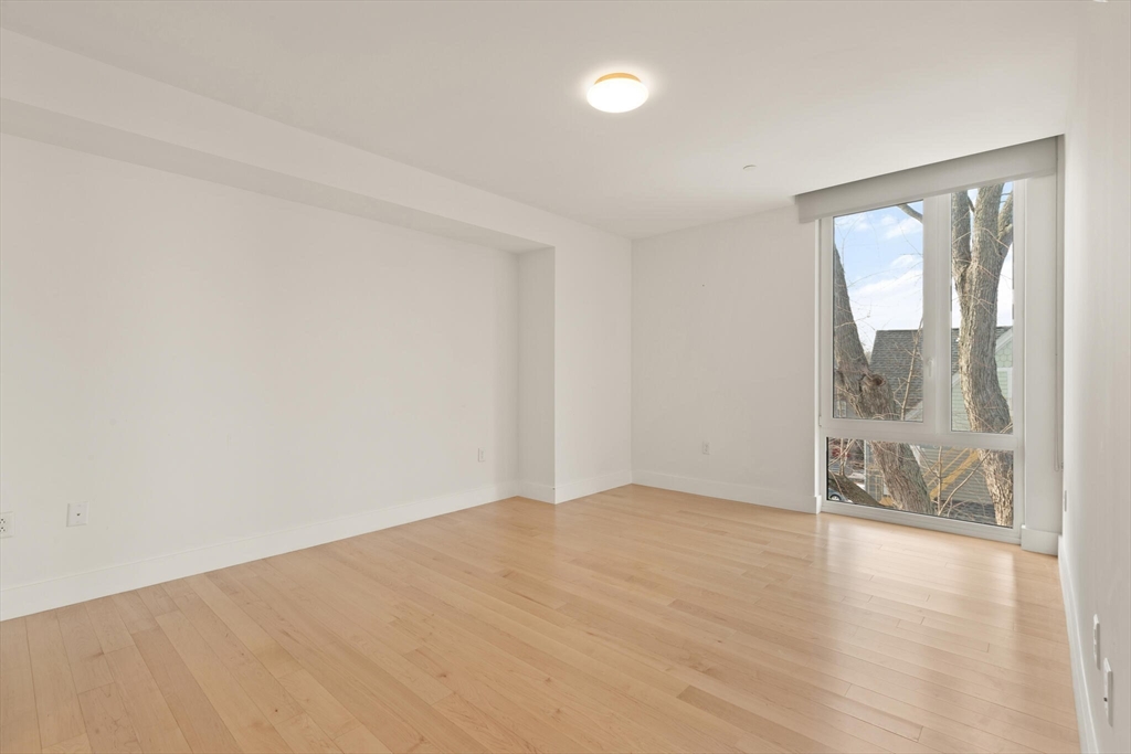 7 Beech Street, Unit 311 Cambridge, MA 02140 - Photo 9 of 23