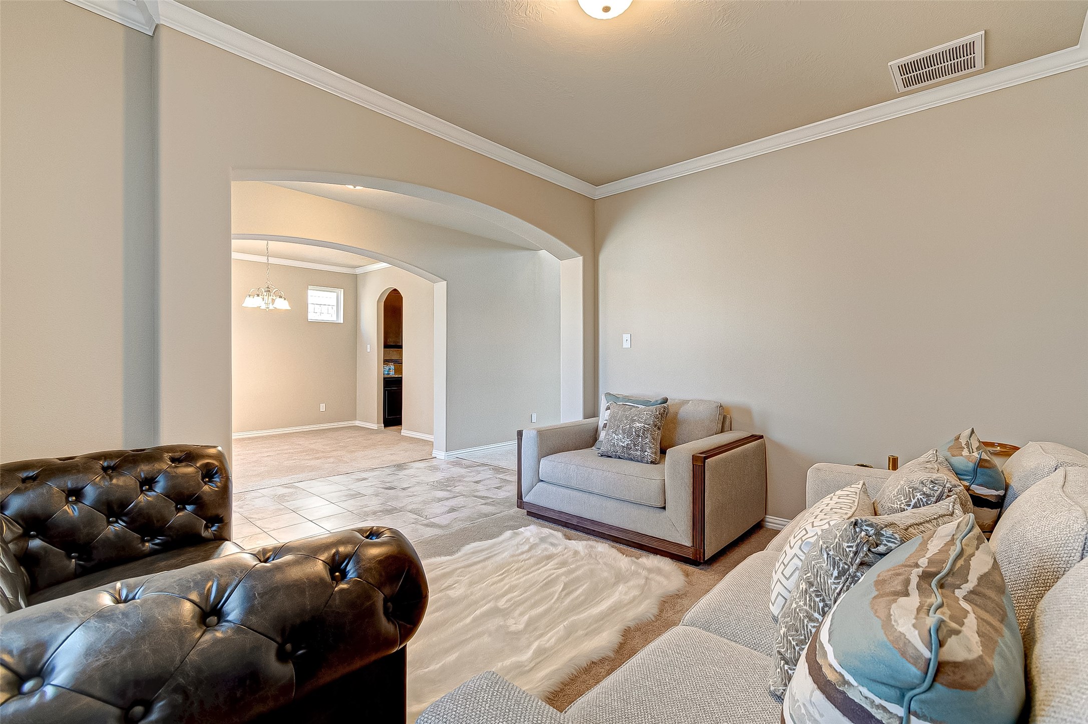 907 River Delta Lane Rosenberg, TX 77469 - Photo 9 of 49 a living room with furniture and a couch