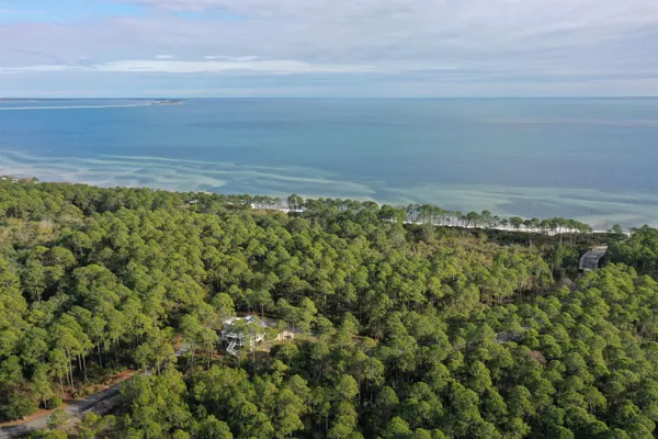 $84,900 | 160 Bunkhouse Dr Street, Sopchoppy, FL 32358