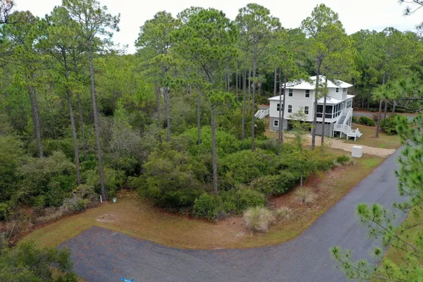 $84,900 | 160 Bunkhouse Dr Street, Sopchoppy, FL 32358