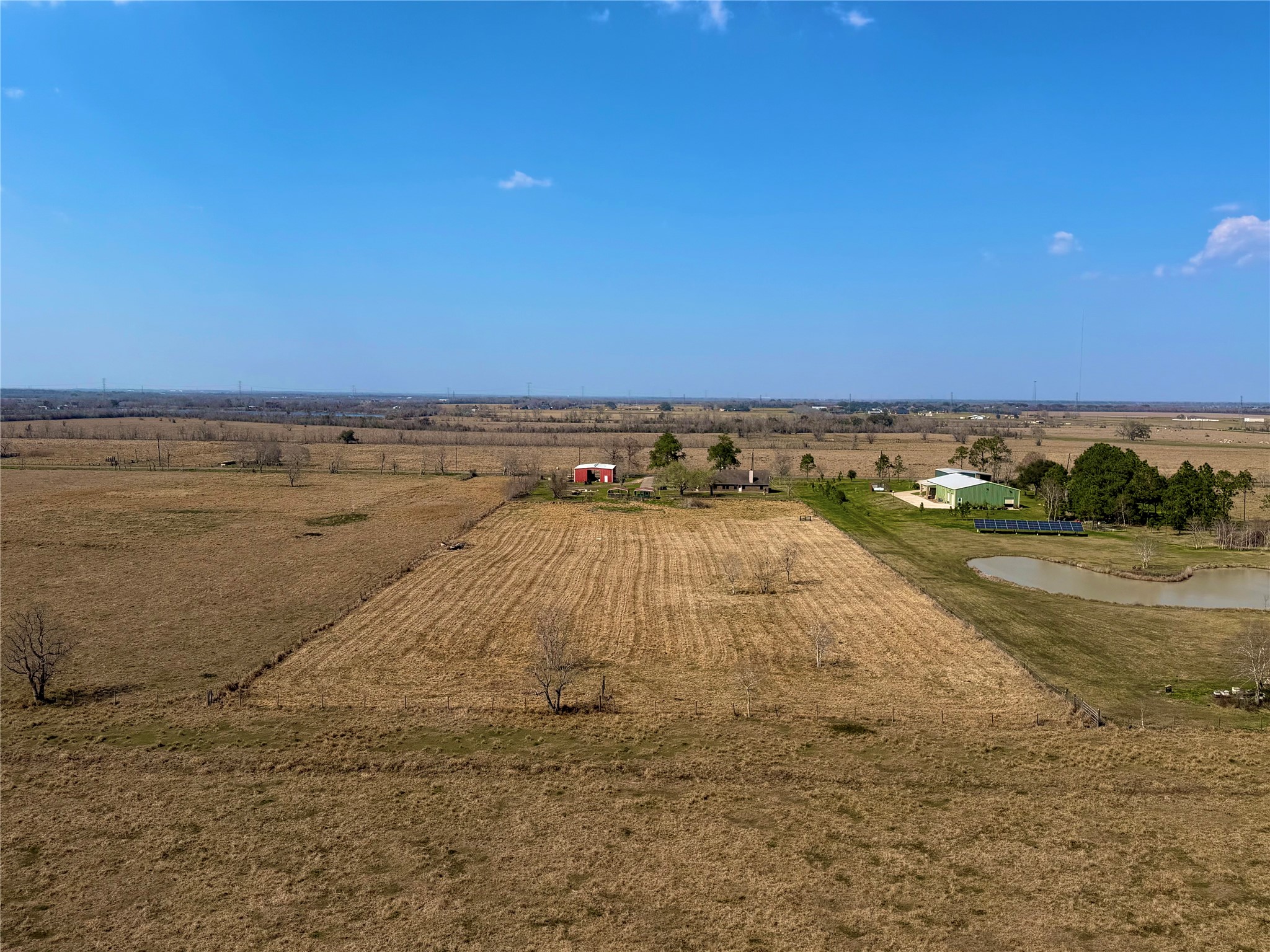 15903 County Road 621 Angleton, TX 77515 - Photo 30 of 33 a view of an ocean and beach