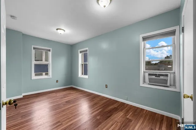 $899,999 | 70 Bruno Street, Moonachie, NJ 07074