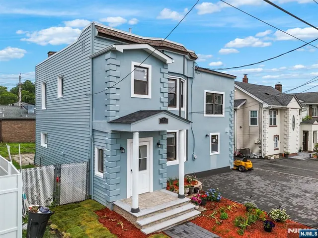 $899,999 | 70 Bruno Street, Moonachie, NJ 07074