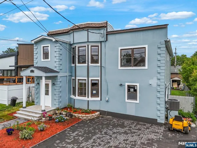 $899,999 | 70 Bruno Street, Moonachie, NJ 07074