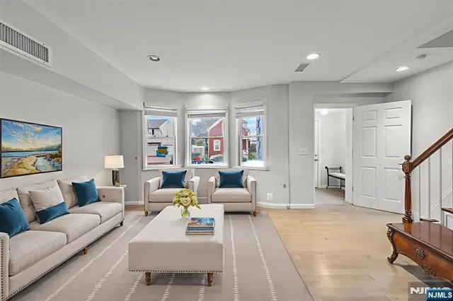 $899,999 | 70 Bruno Street, Moonachie, NJ 07074