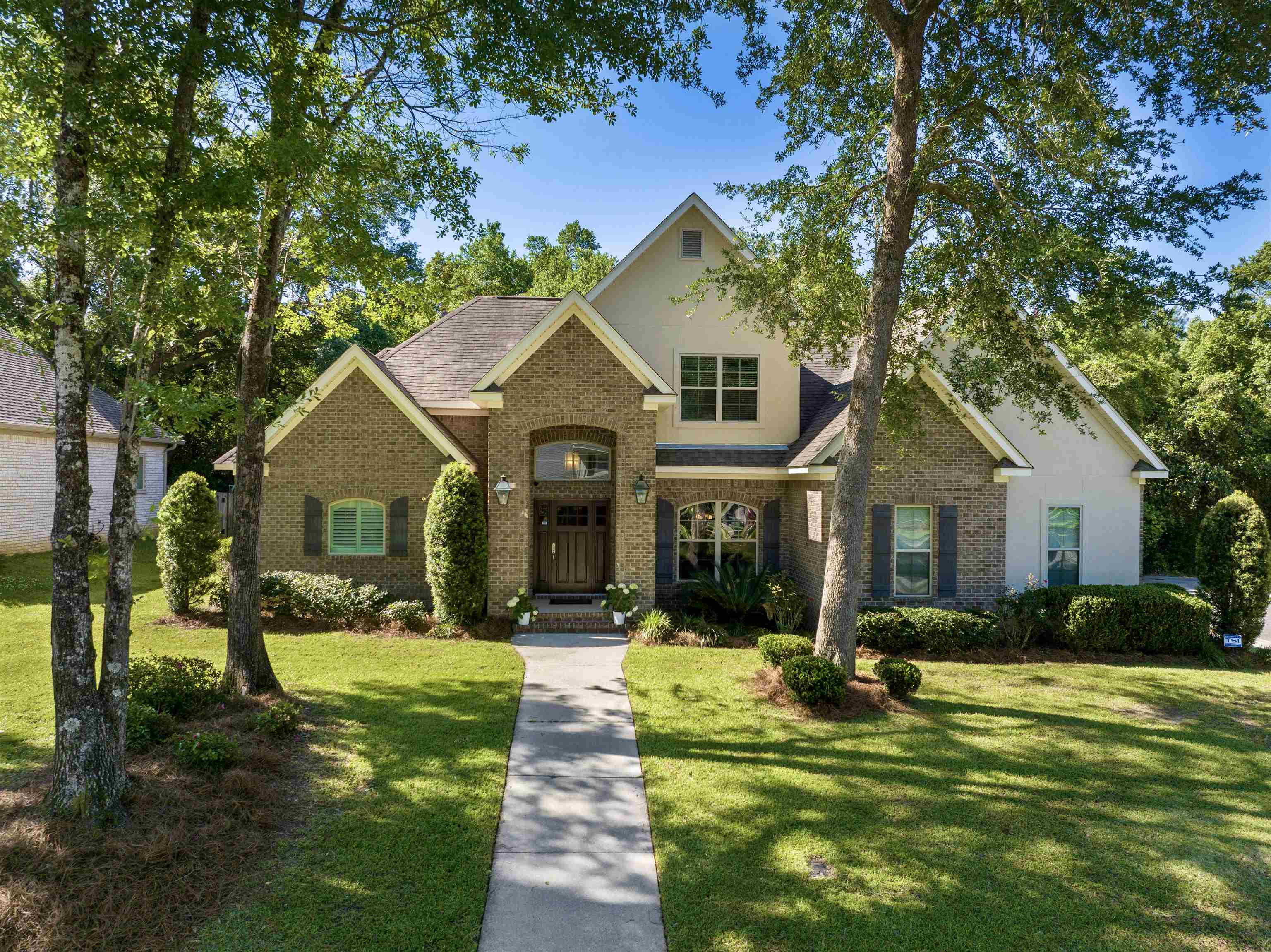 142 Pliska Street Fairhope, AL 36532 - Photo 2 of 40