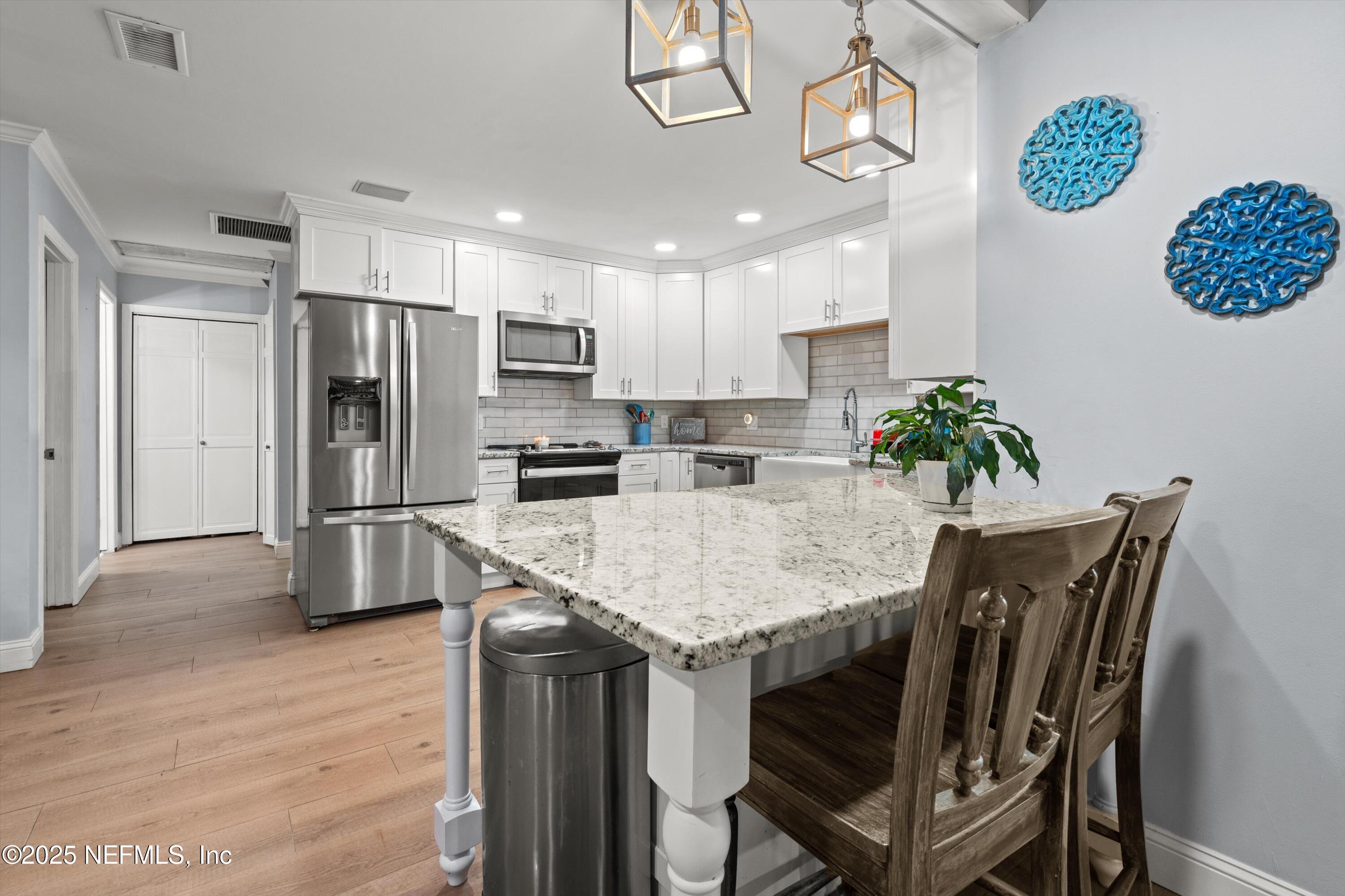86183 Meadowfield Bluffs Road Yulee, FL 32097 - Photo 25 of 84 35-Kitchen