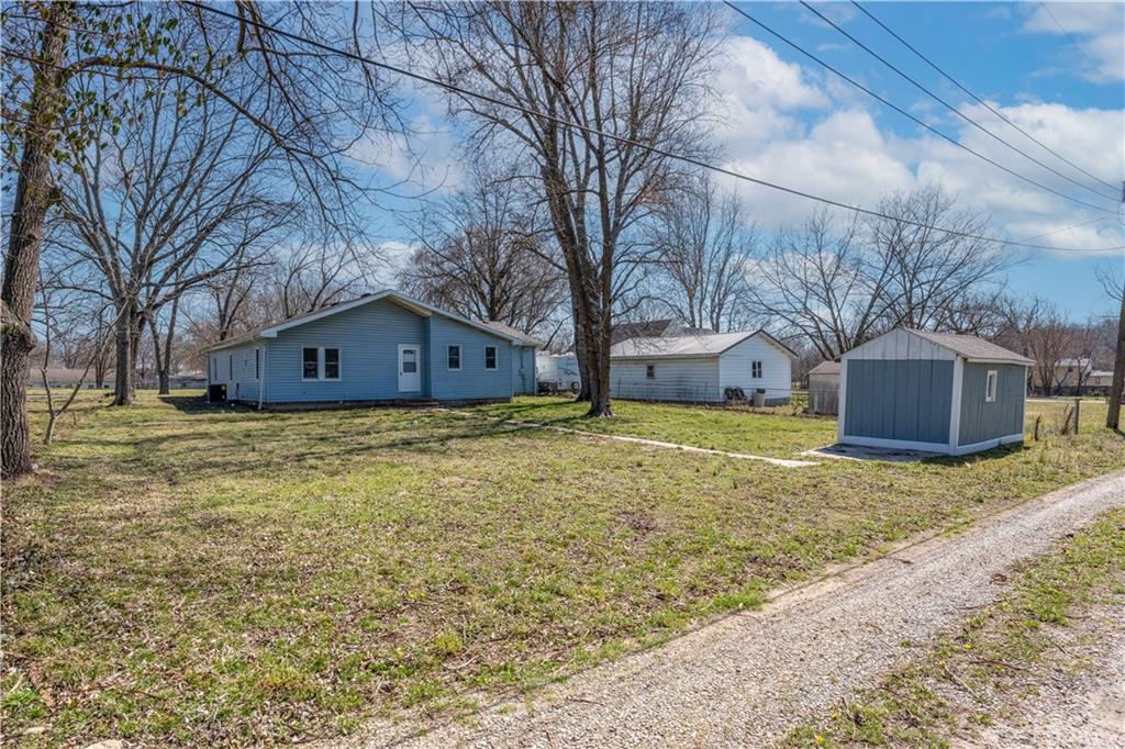 304 Chestnut Street La Monte, MO 65337 - Photo 53 of 64
