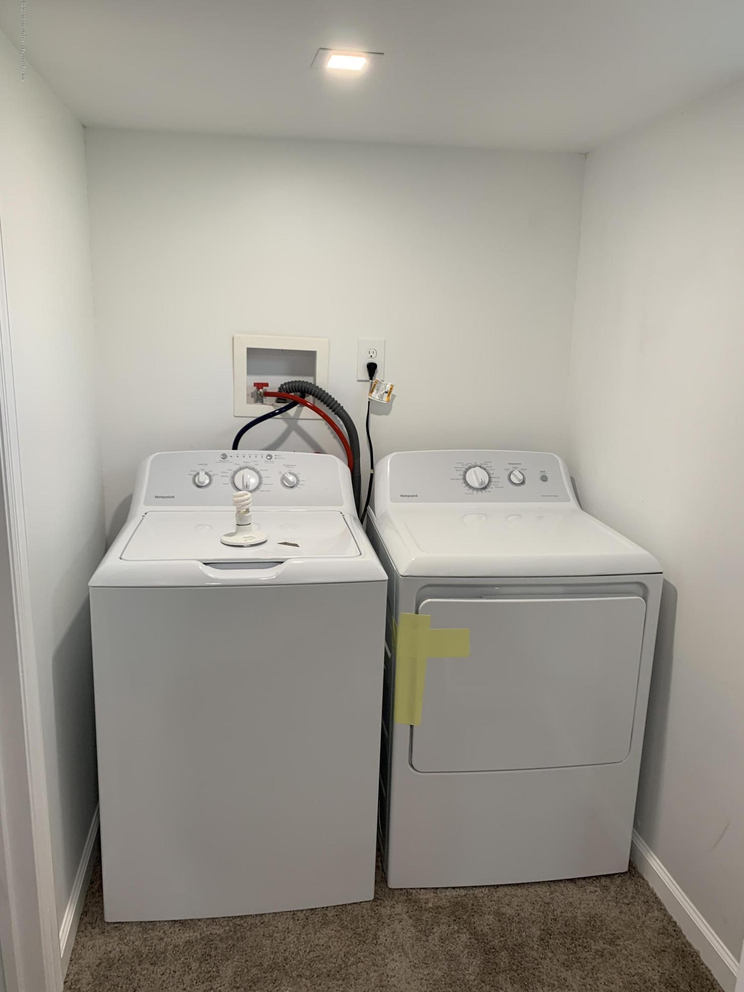 23 Adelphi Road Toms River, NJ 08757 - Photo 11 of 14 27C3A6CF-DAD1-4A25-A071-5953F7BDAE68
