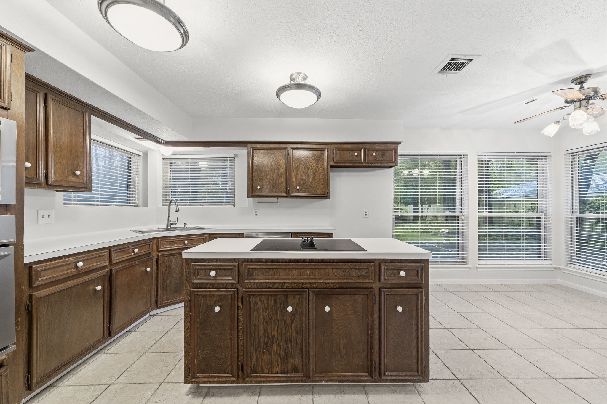 6706 Oak Masters Drive Spring, TX 77379 - Photo 11 of 34