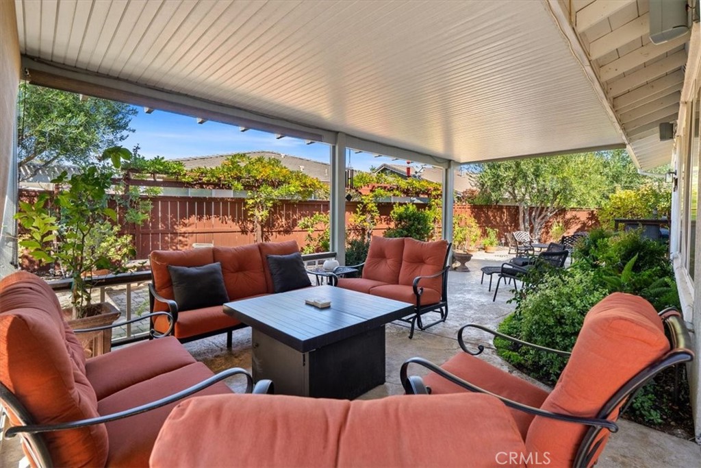 2425 Traditions Loop Paso Robles, CA 93446 - Photo 30 of 34 a outdoor living space with furniture and garden view