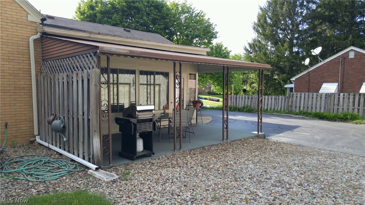 3271 Bears Den Road Youngstown, OH 44511 - Photo 7 of 8 Gallery Image 7