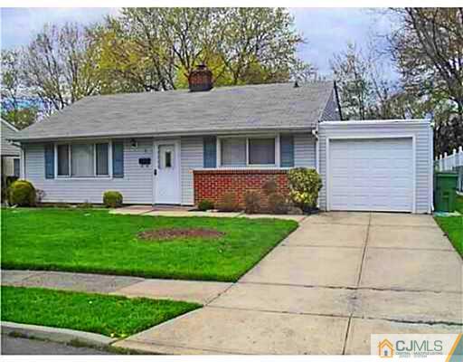 7 Comstock Road Edison, NJ 08817 - Photo 1 of 25