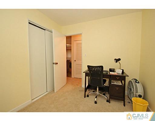 7 Comstock Road Edison, NJ 08817 - Photo 25 of 25