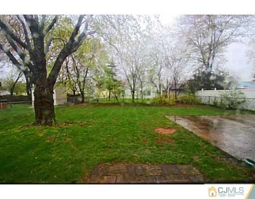 7 Comstock Road Edison, NJ 08817 - Photo 8 of 25