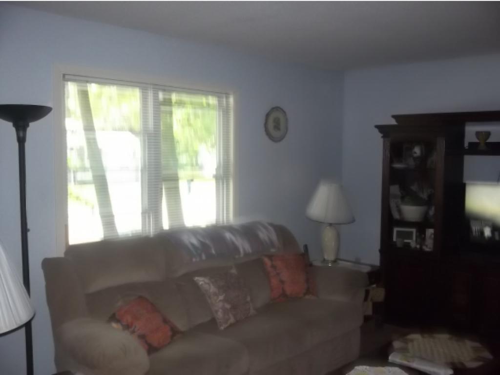 91 Abbott Road Concord, NH 03303 - Photo 4 of 10