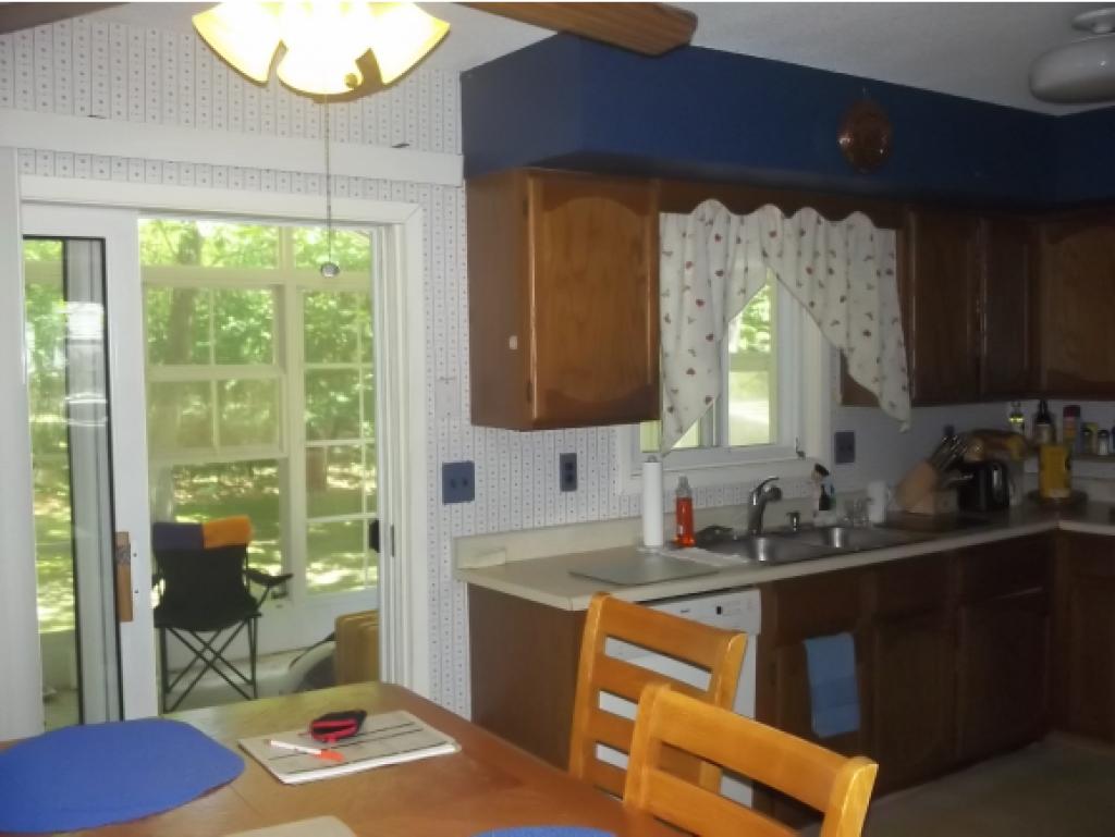91 Abbott Road Concord, NH 03303 - Photo 5 of 10