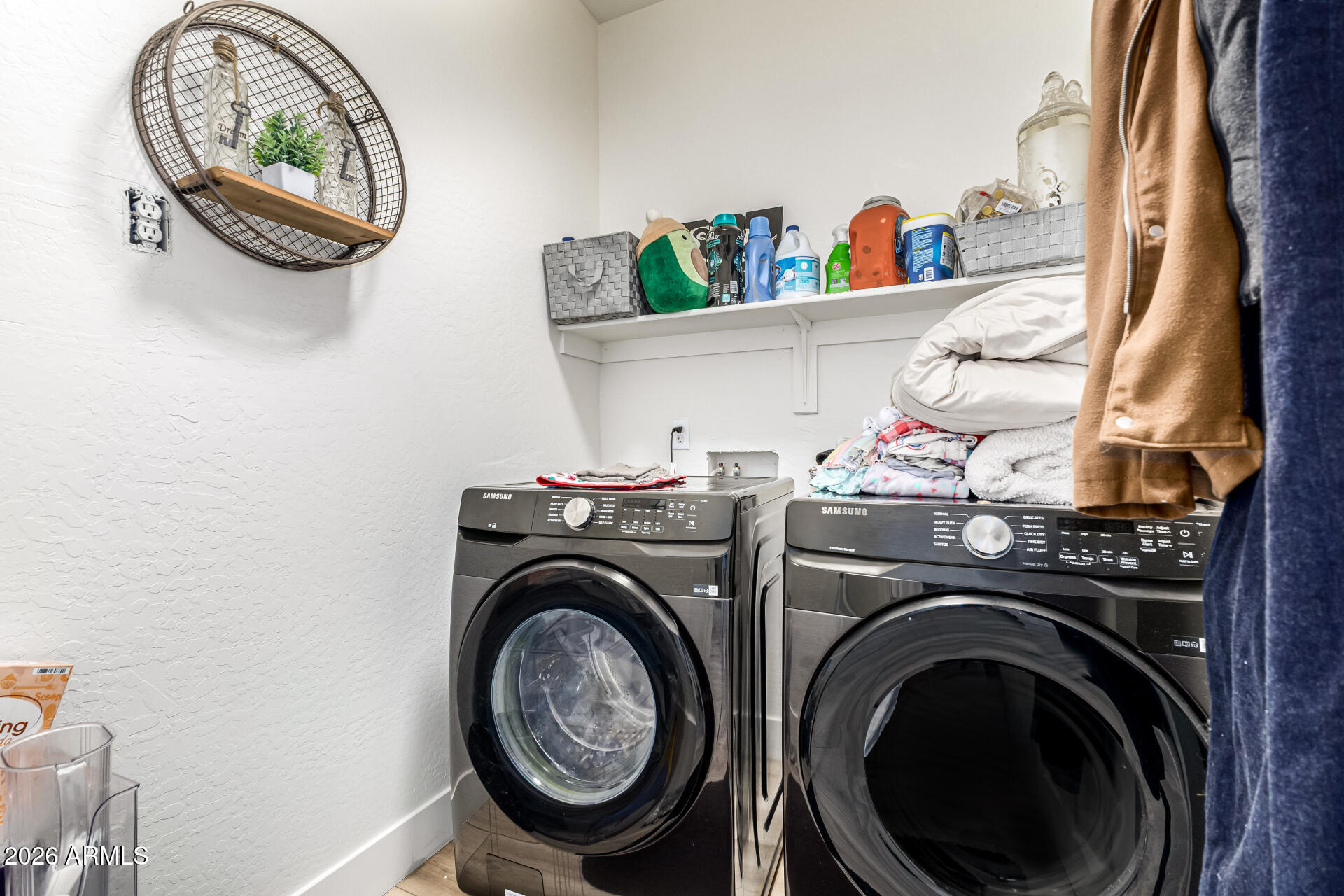 2707 West Lamar Road Phoenix, AZ 85017 - Photo 35 of 50 a utility room with dryer and washer