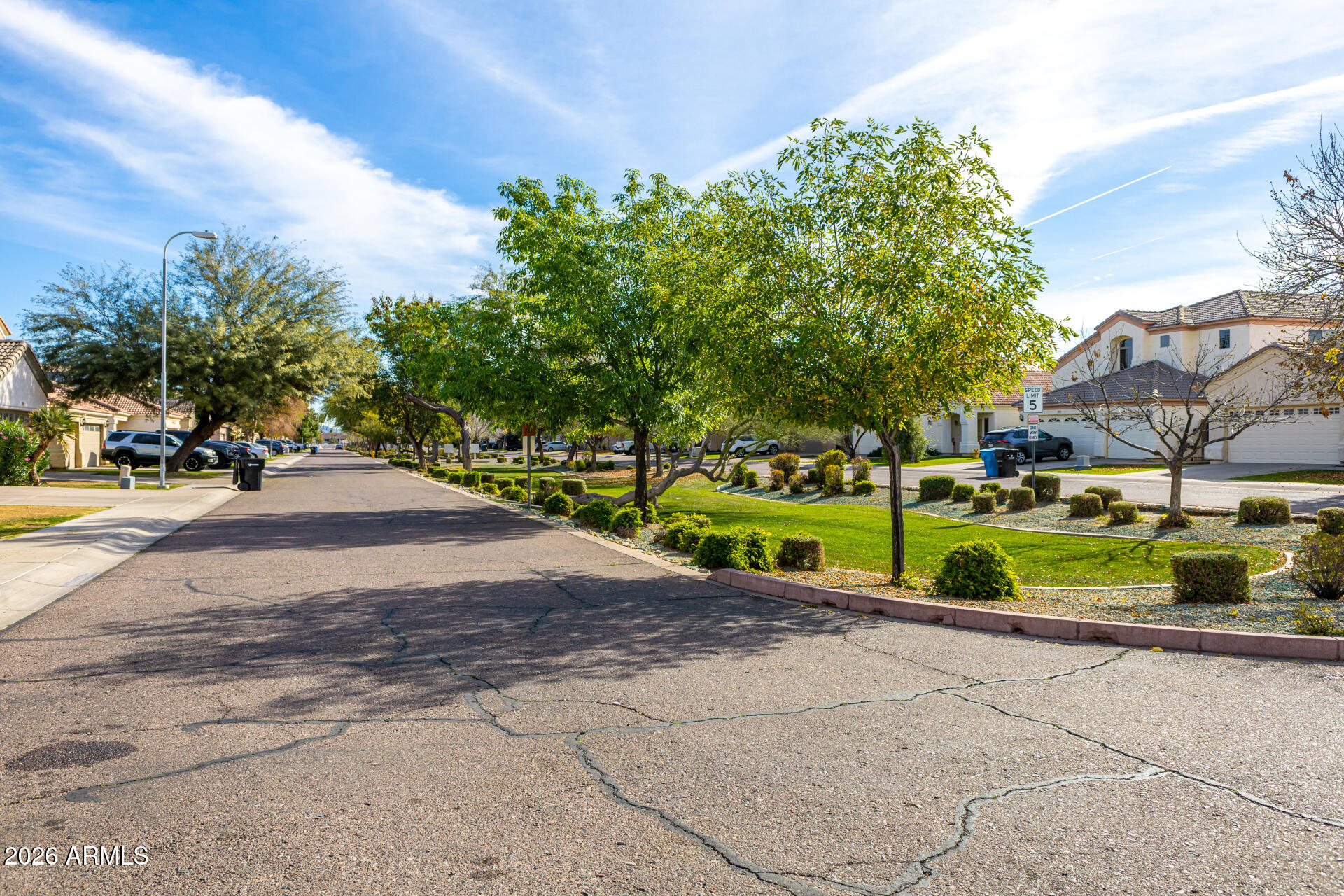 2707 West Lamar Road Phoenix, AZ 85017 - Photo 49 of 50 a view of a park with plants and trees