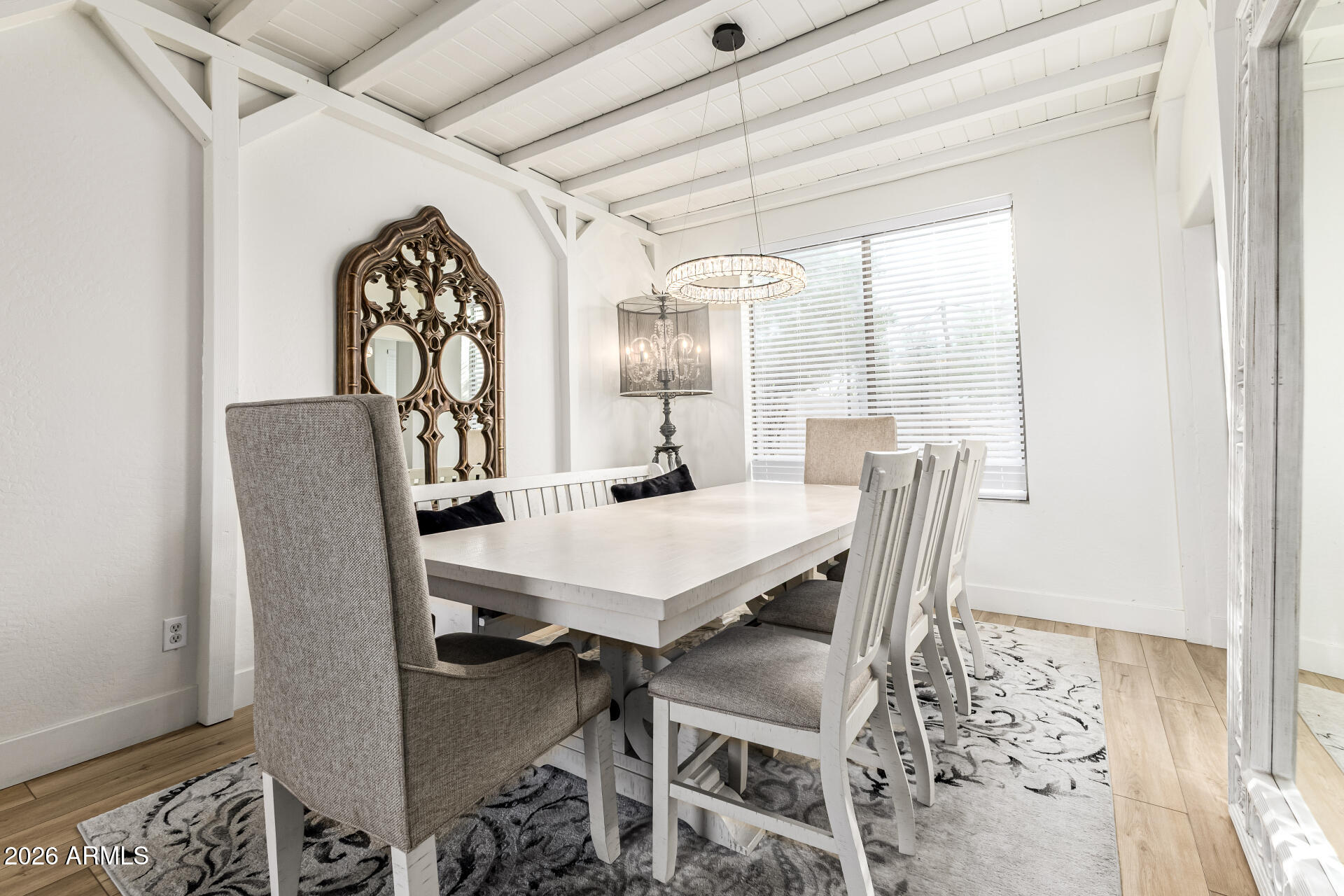 2707 West Lamar Road Phoenix, AZ 85017 - Photo 10 of 50 a dining room with furniture and window