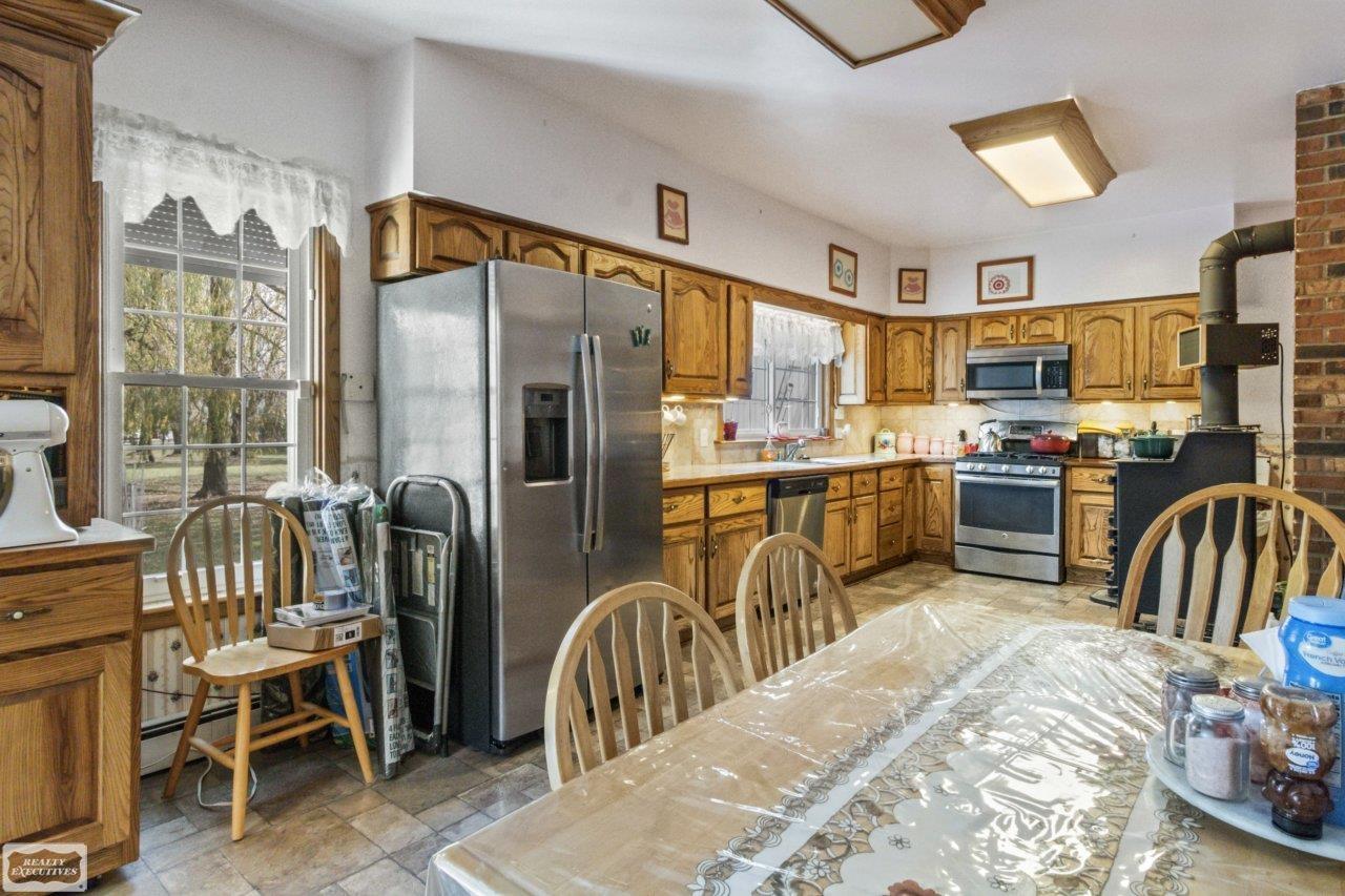 5405 South Lake Shore Road Harbor Beach, MI 48441 - Photo 20 of 52