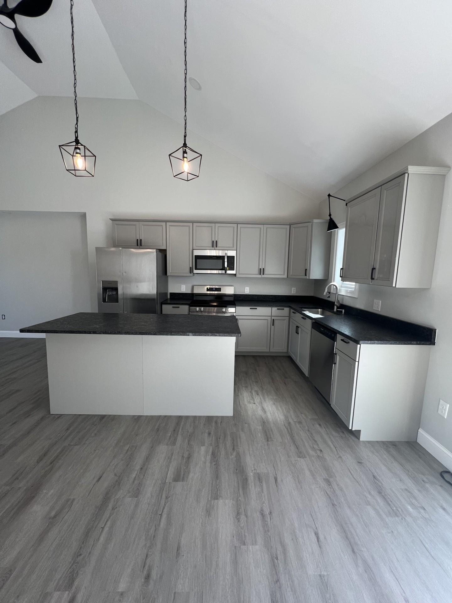 99 Pleasant Street Franklin, NH 03235 - Photo 14 of 31