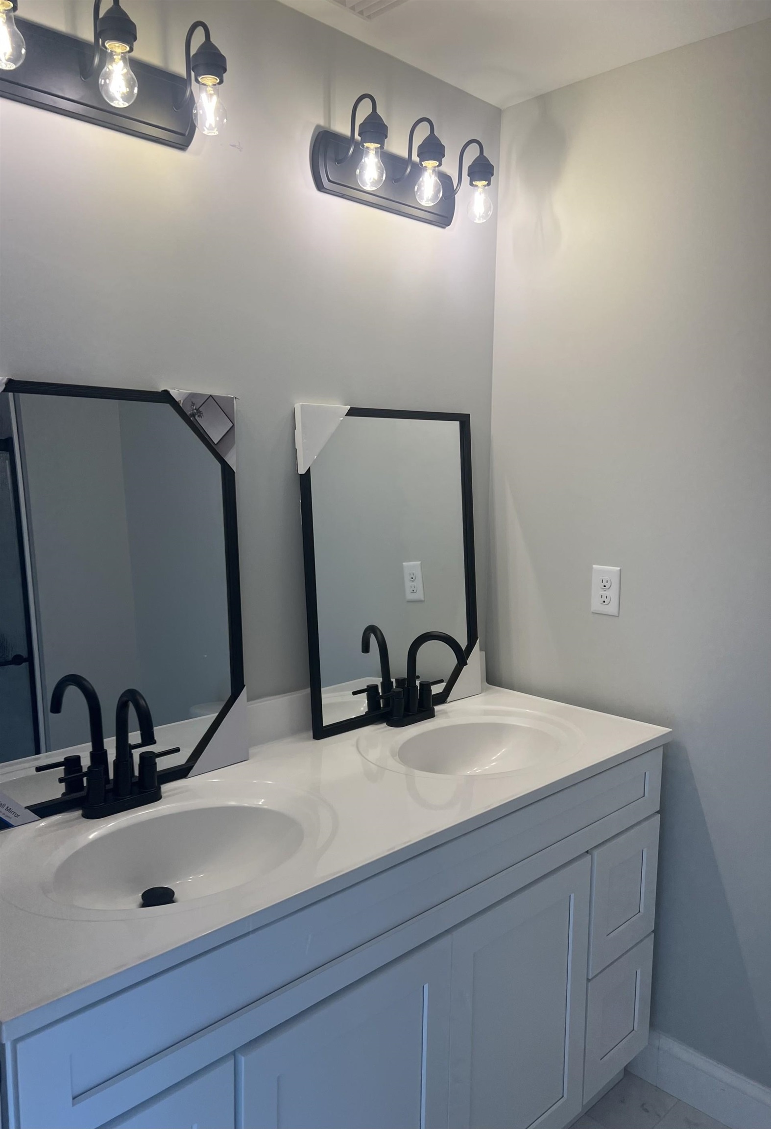 99 Pleasant Street Franklin, NH 03235 - Photo 20 of 31