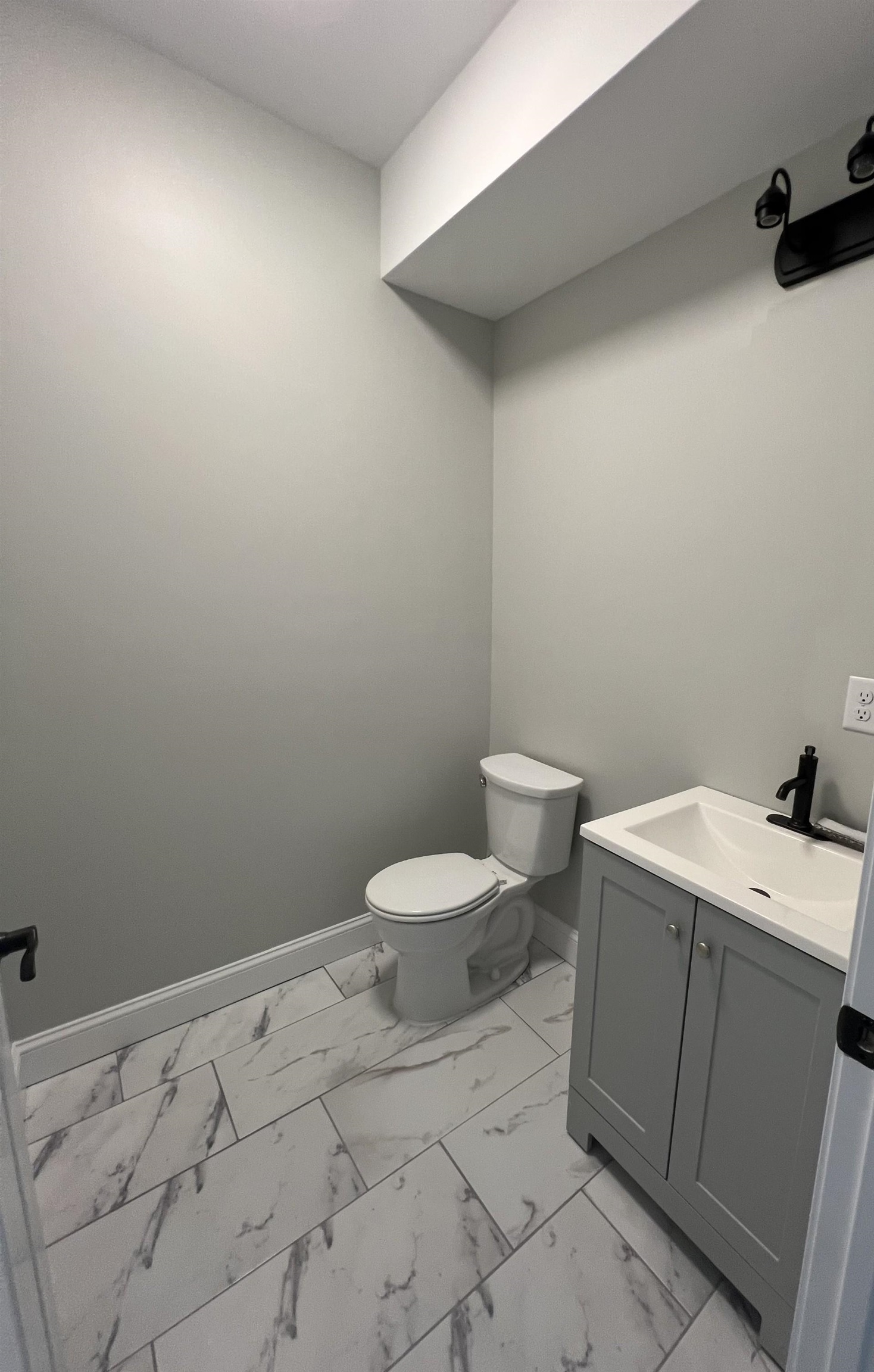 99 Pleasant Street Franklin, NH 03235 - Photo 27 of 31