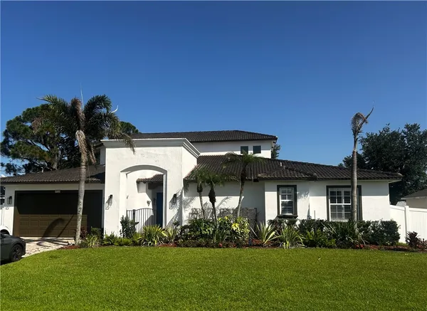 $625,000 | 6008 Northwest Winfield Drive, Port St. Lucie, FL 34986