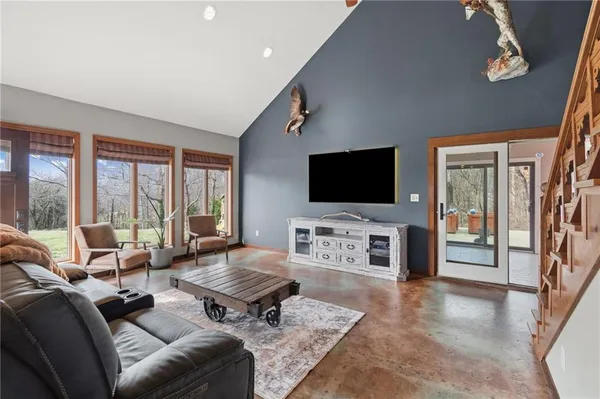 $599,000 | 11338 Deer Haven Lane, Excelsior Springs, MO 64024