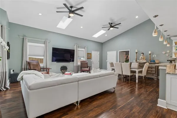 $1,100,000 | 1024 16th Avenue North, St. Petersburg, FL 33704