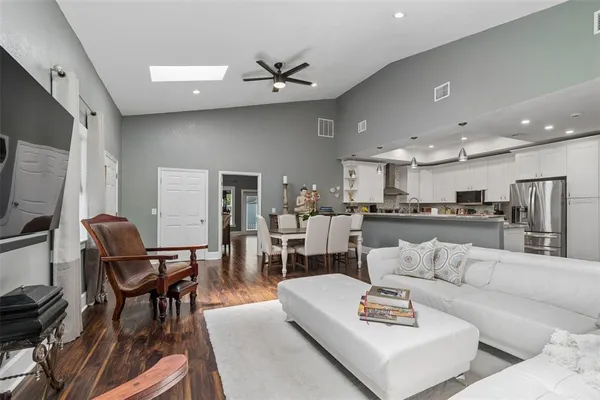 $1,100,000 | 1024 16th Avenue North, St. Petersburg, FL 33704