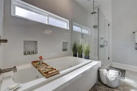 $1,100,000 | 1024 16th Avenue North, St. Petersburg, FL 33704