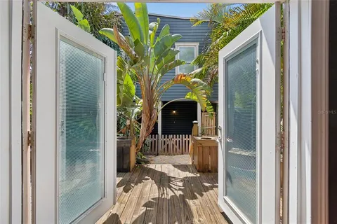 $1,100,000 | 1024 16th Avenue North, St. Petersburg, FL 33704