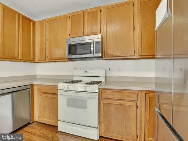 $2,800 | 3844 Koval Lane, Woodbridge, VA 22192