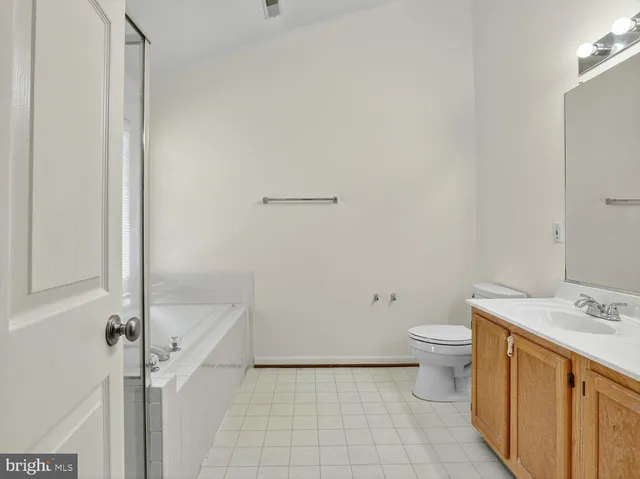 $2,800 | 3844 Koval Lane, Woodbridge, VA 22192